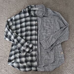 Hollister Black and Gray Plaid Button Down Shirt